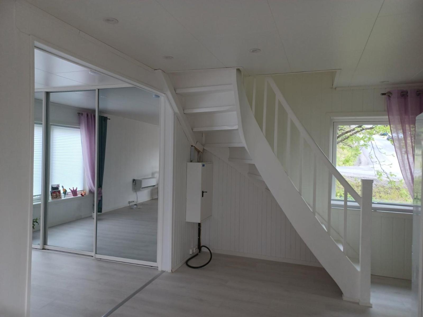 Great Guest House Natalie'S Skjervoy Bagian luar foto