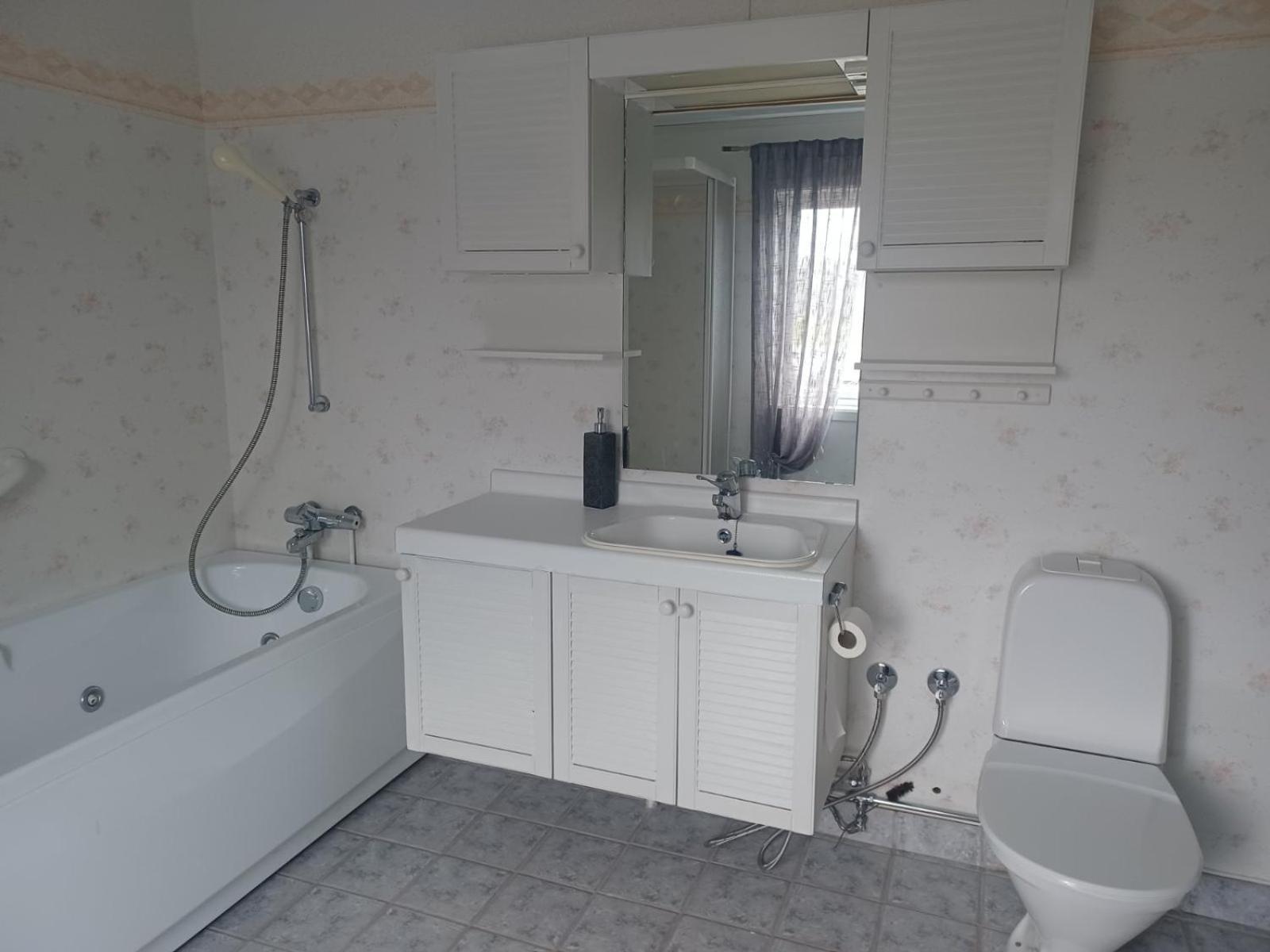 Great Guest House Natalie'S Skjervoy Bagian luar foto